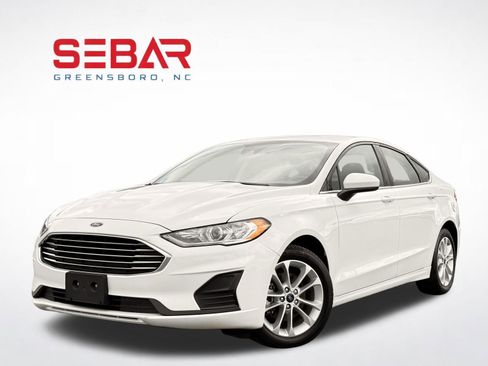 Used 2020 Ford Fusion SE FWD image 1