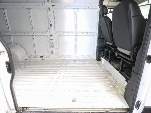 Used 2026 RAM ProMaster 2500 w/ Convenience Group FWD image 17