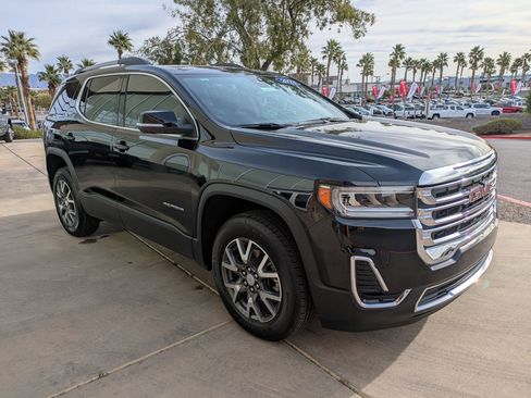 Certified 2023 GMC Acadia SLE w/ Driver Convenience Package image 7