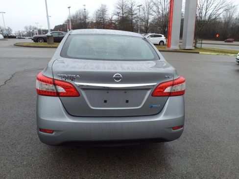 Used 2014 Nissan Sentra SV FWD image 19
