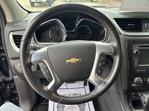 Used 2015 Chevrolet Traverse LT w/ Style and Technology Package AWD/4WD image 5