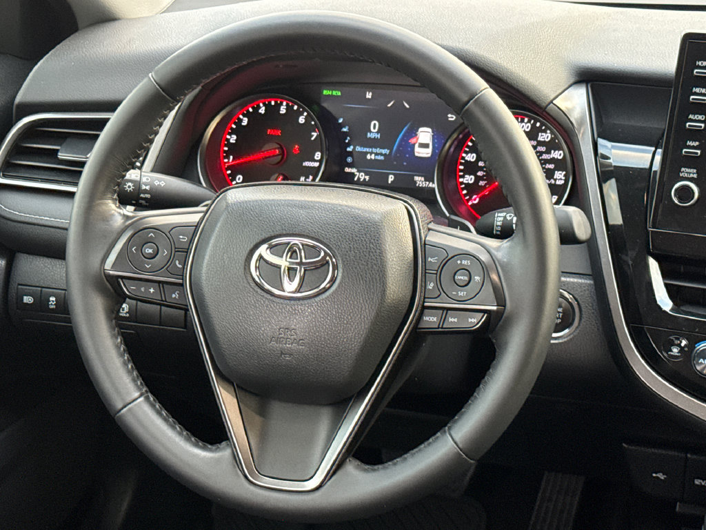 Used 2022 Toyota Camry XSE FWD image 12