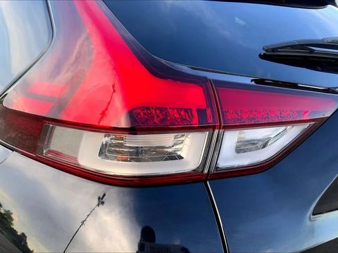 Used 2022 Mitsubishi Eclipse Cross LE AWD/4WD image 28