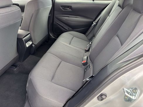 Used 2025 Toyota Corolla LE FWD image 42