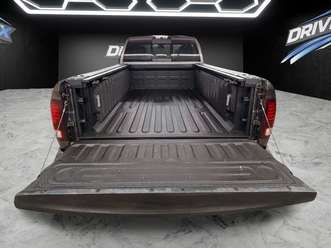 Used 2017 RAM 2500 Power Wagon w/ Leather & Luxury Group AWD/4WD image 10