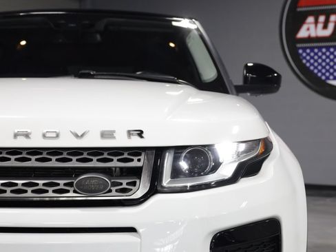 Used 2018 Land Rover Range Rover Evoque SE AWD/4WD image 33