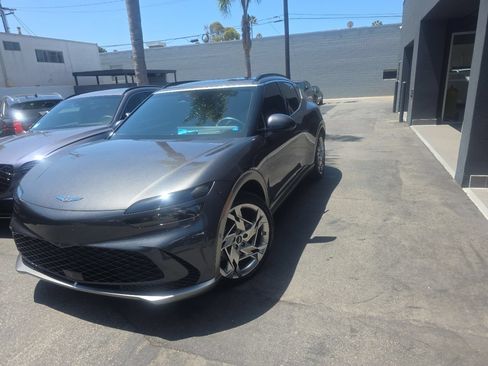 Used 2023 Genesis GV60 Performance AWD/4WD image 6