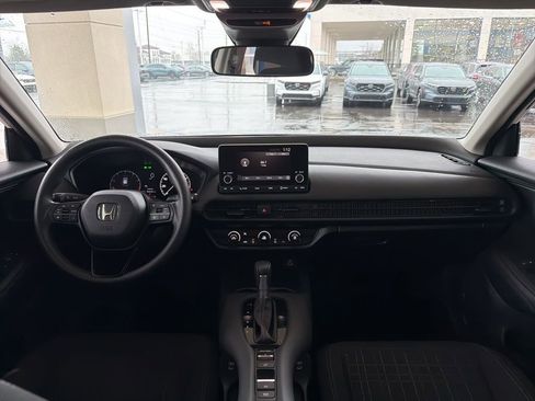 Certified 2024 Honda HR-V LX image 11