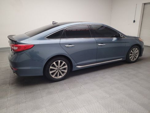 Used 2016 Hyundai Sonata Limited w/ Option Group 05 FWD image 10