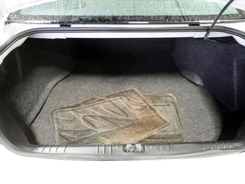 Used 2016 Chevrolet Impala Limited LS image 5