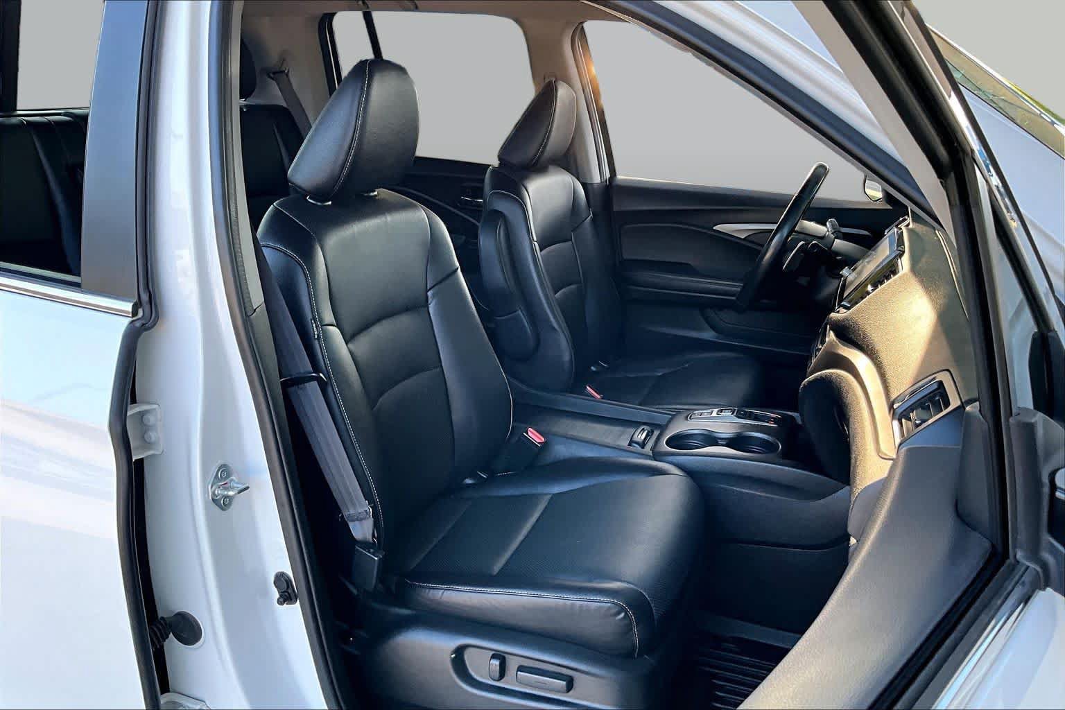 Certified 2022 Honda Ridgeline RTL image 9
