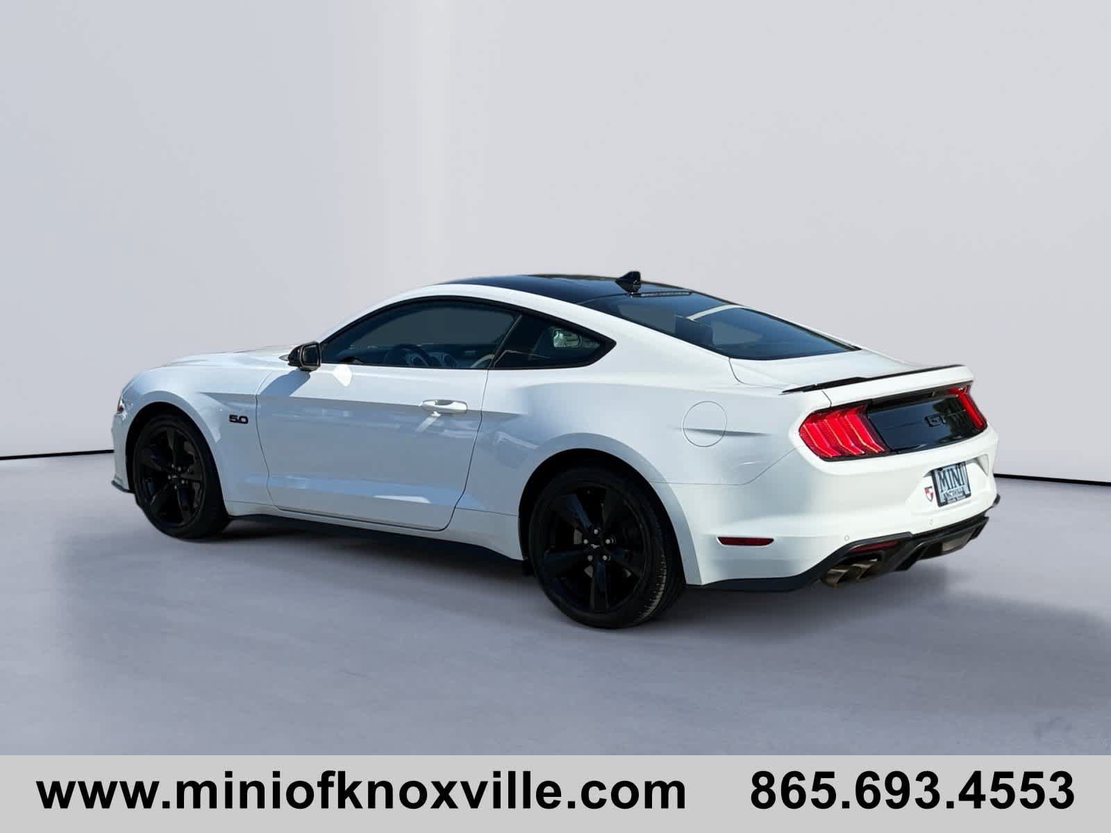 Used 2022 Ford Mustang GT Premium w/ Black Accent Package RWD image 5