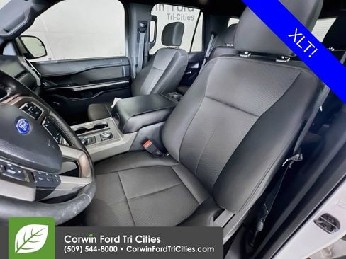 Used 2019 Ford Expedition XLT AWD/4WD image 23