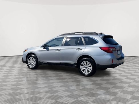 Used 2016 Subaru Outback 2.5i Premium AWD/4WD image 6
