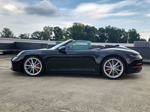 Certified 2023 Porsche 911 Carrera S image 2