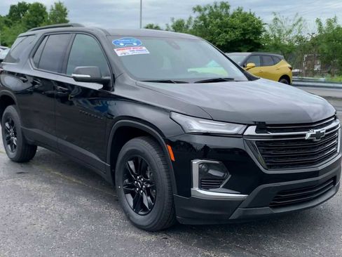 Certified 2023 Chevrolet Traverse LT w/ Midnight/Sport Edition AWD/4WD image 2