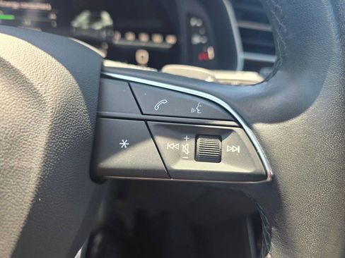 Used 2023 Audi Q7 3.0T Premium Plus AWD/4WD image 33
