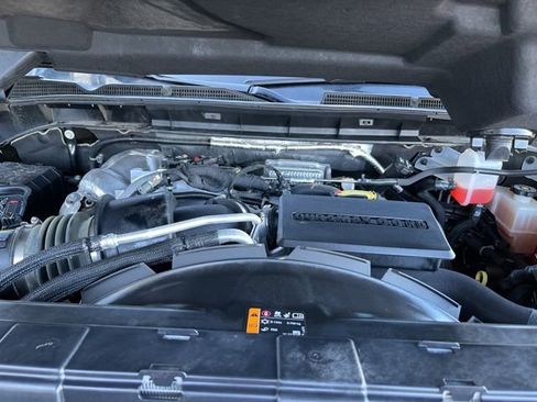 Used 2022 GMC Sierra 3500 SLE w/ SLE Value Package image 21