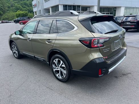 Used 2022 Subaru Outback Touring w/ Popular Package #2 AWD/4WD image 7