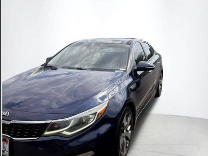 Used 2019 Kia Optima S w/ S Panoramic Sunroof Package