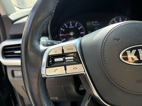 Certified 2021 Kia Telluride S FWD image 16
