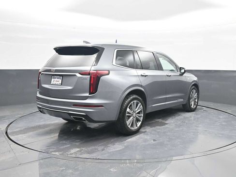 Used 2022 Cadillac XT6 Premium Luxury AWD/4WD image 7