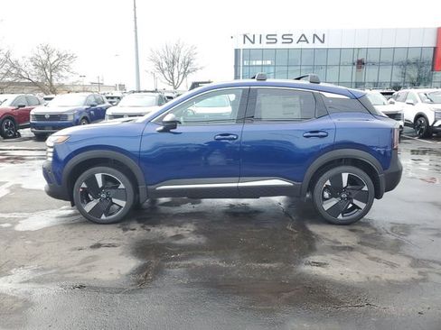 New 2026 Nissan Kicks SR w/ Cold Weather Package image 4