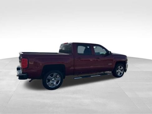 Used 2018 Chevrolet Silverado 1500 LT w/ Texas Edition image 6