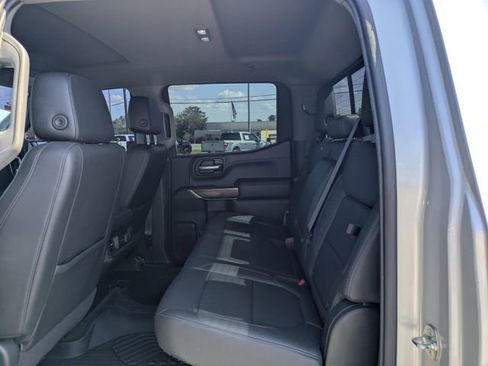 Used 2021 Chevrolet Silverado 1500 LT Trail Boss w/ Convenience Package II image 15