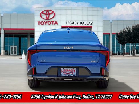 Used 2025 Kia K4 GT-Line w/ GT-Line Premium Package FWD image 8