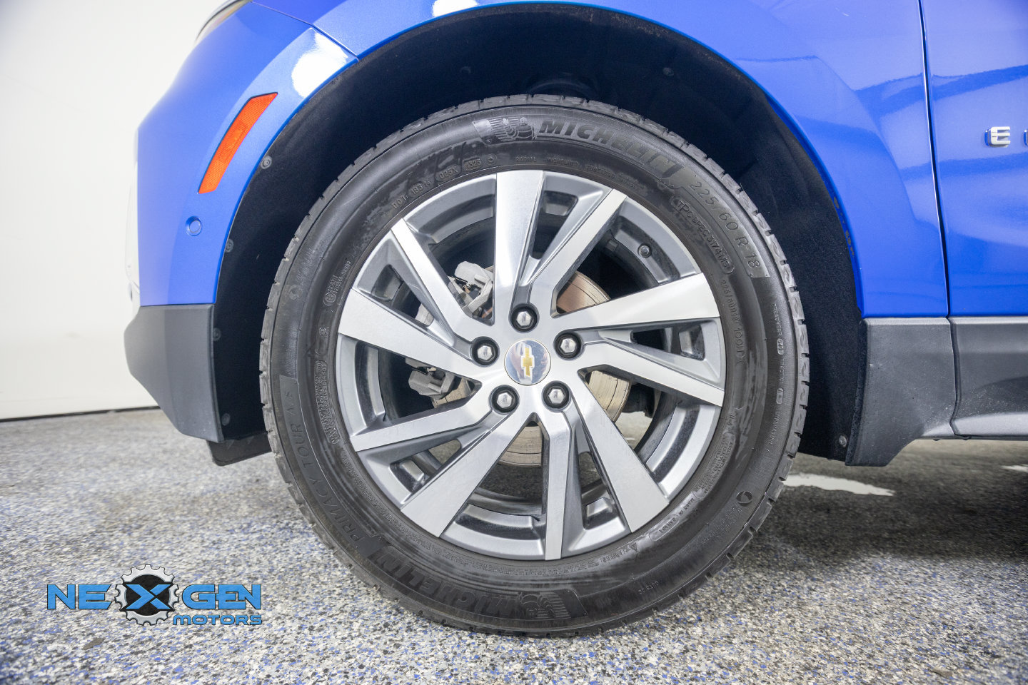 Used 2024 Chevrolet Equinox Premier AWD/4WD image 48