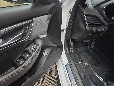 Used 2023 Cadillac CT5 Sport image 27