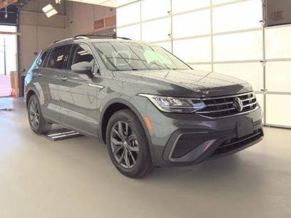 Used 2022 Volkswagen Tiguan SE