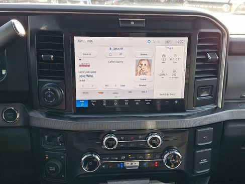 Used 2025 Ford F350 Platinum AWD/4WD image 16