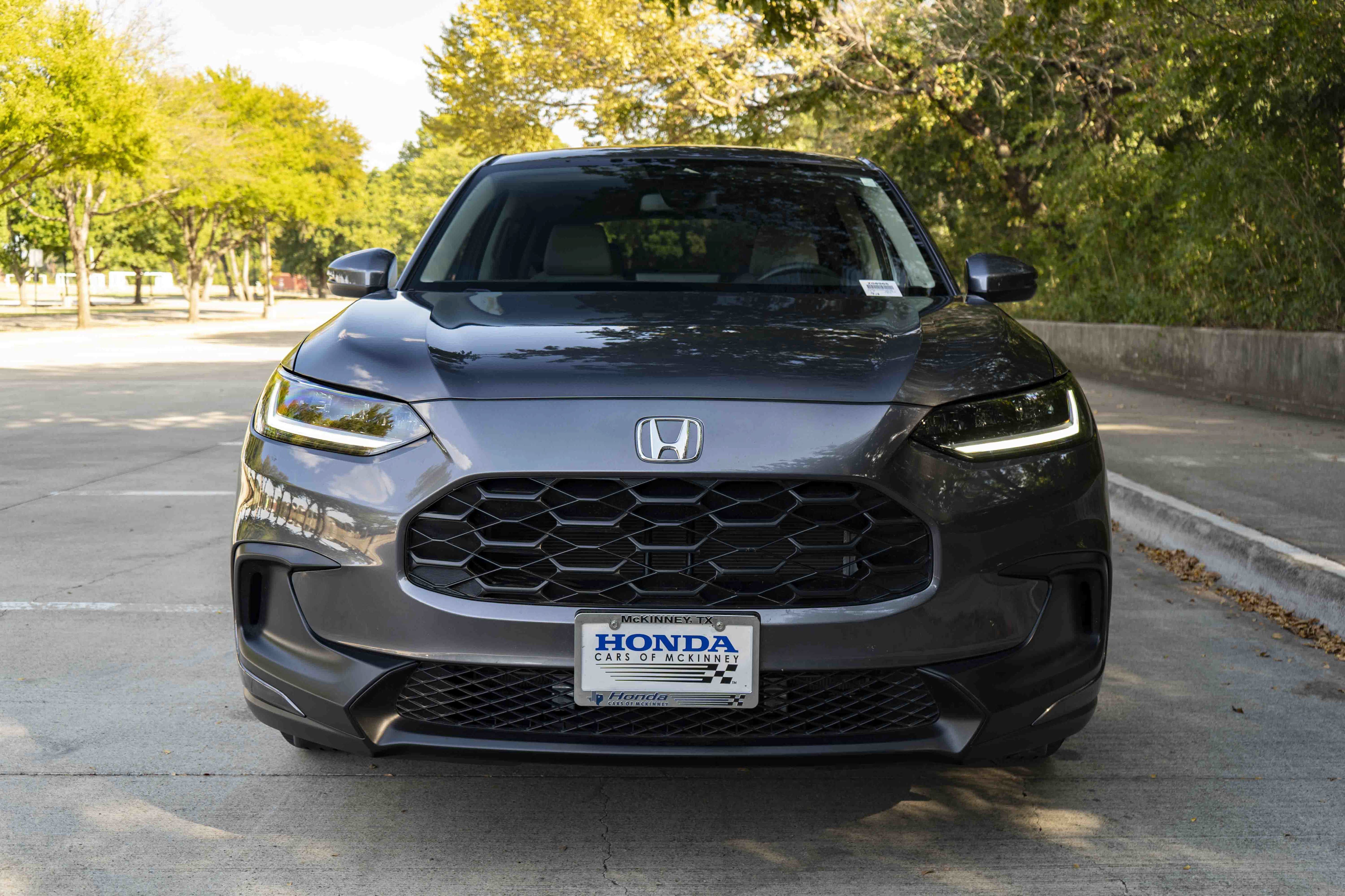 Used 2027 Honda HR-V LX image 3