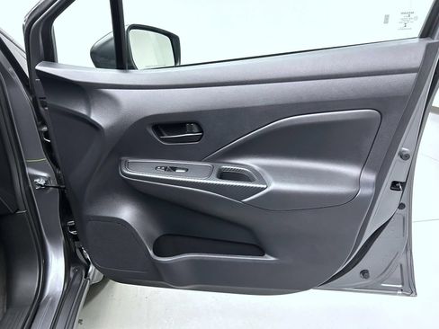 Used 2025 Nissan Versa S w/ Trunk Package FWD image 16
