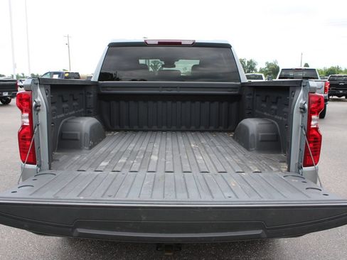 Used 2025 Chevrolet Silverado 1500 W/T w/ WT Value Package AWD/4WD image 16