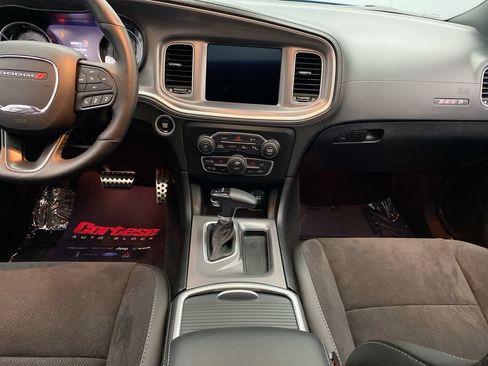 Used 2022 Dodge Charger Scat Pack w/ Plus Group RWD image 21