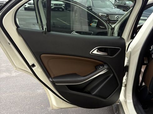 Used 2015 Mercedes-Benz GLA 45 AMG 4MATIC image 19