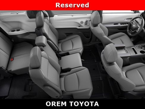 New 2026 Toyota Sienna XLE FWD image 22