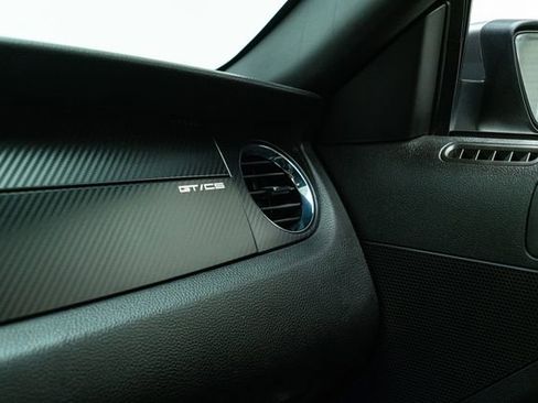 Used 2013 Ford Mustang GT Premium image 27