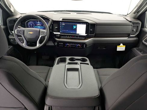 New 2026 Chevrolet Silverado 1500 LT image 18