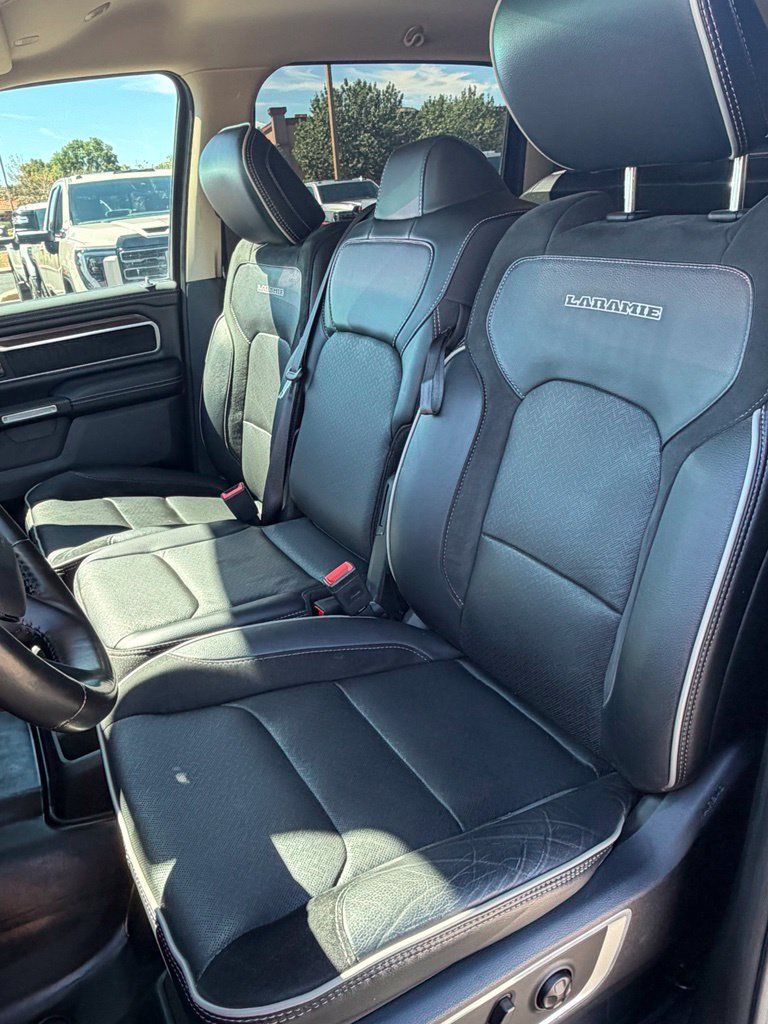 Used 2021 RAM 1500 Laramie AWD/4WD image 16