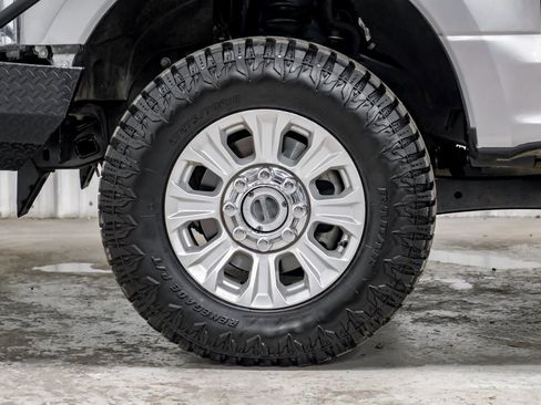 Used 2022 Ford F250 XL w/ STX Appearance Package image 61