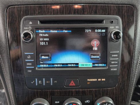 Used 2017 Chevrolet Traverse LT AWD/4WD image 7