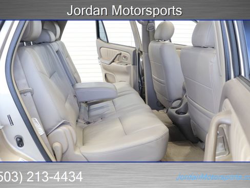 Used 2006 Toyota Sequoia Limited image 18