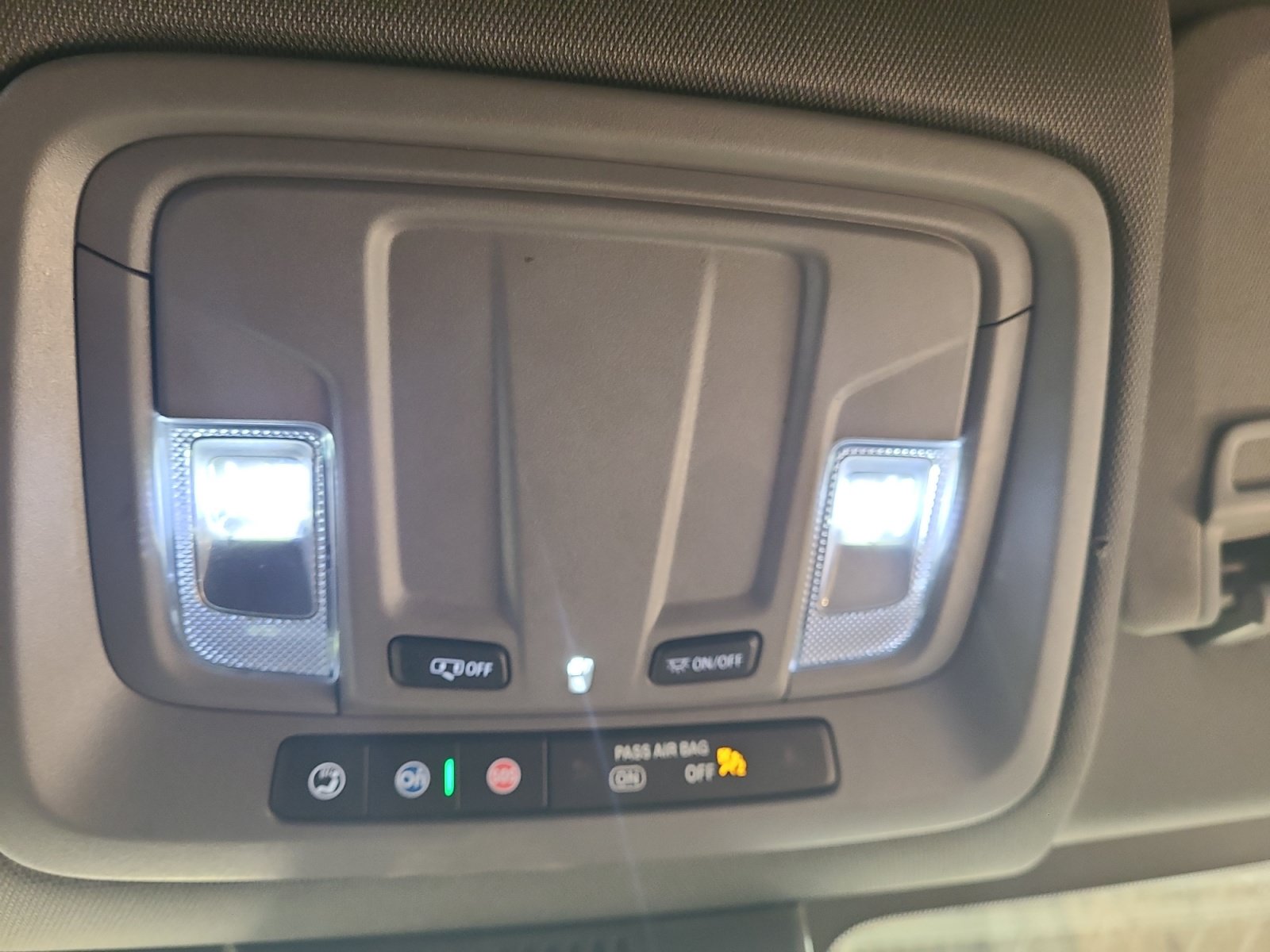 Used 2024 GMC Sierra 2500 SLE AWD/4WD image 30