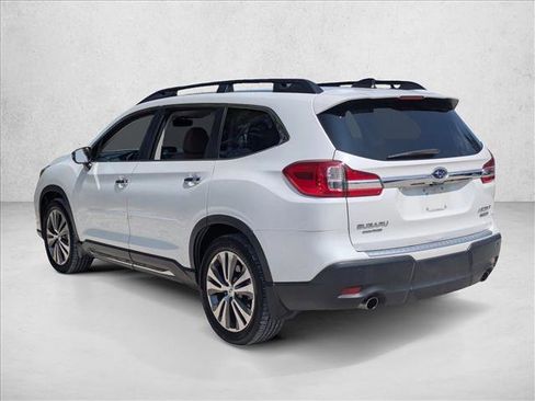 Used 2019 Subaru Ascent Touring image 5