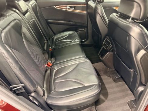 Used 2017 Lincoln MKX Select w/ Select Plus Package image 48