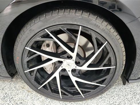 Used 2020 Ford Mustang GT image 13